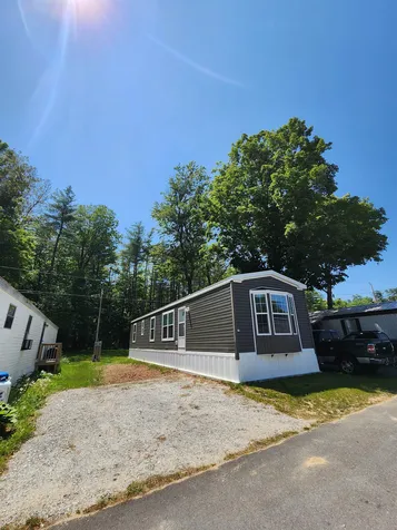 22 Elizabeth Drive Boscawen NH 03303