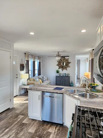 22 Elizabeth Drive Boscawen NH 03303