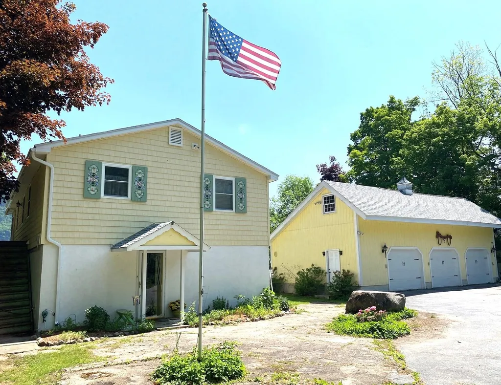 851 West Shore Road Salisbury VT 05769