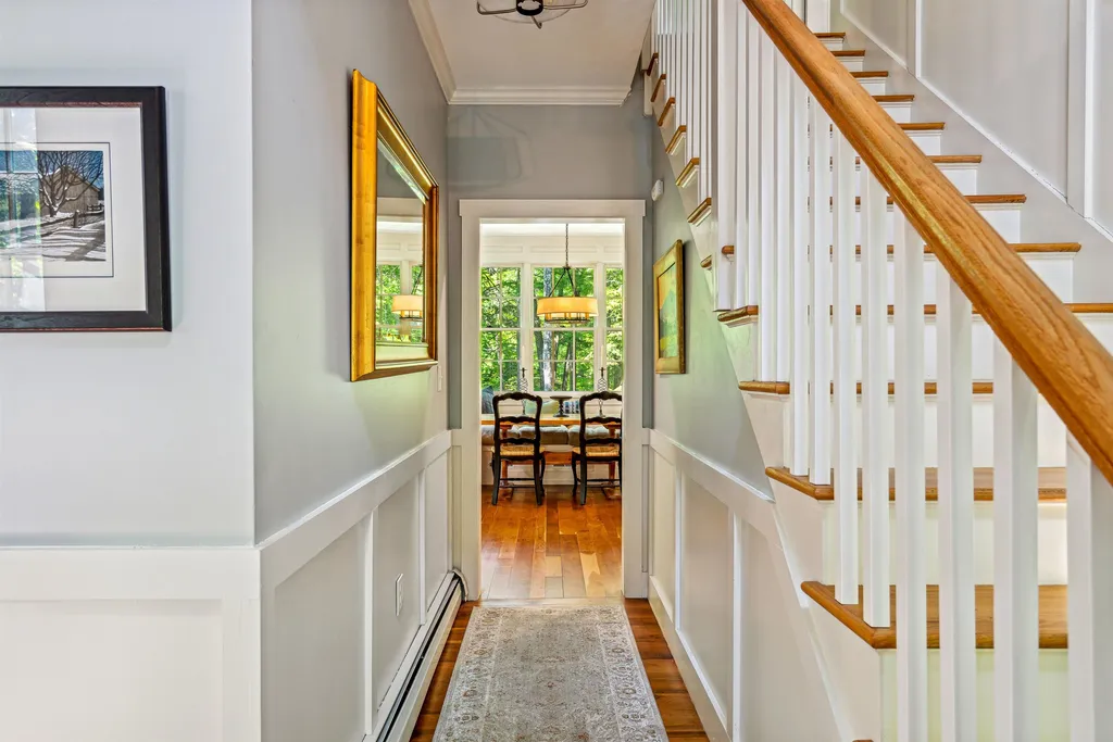 814 Noyes Lane Hartford VT 05059