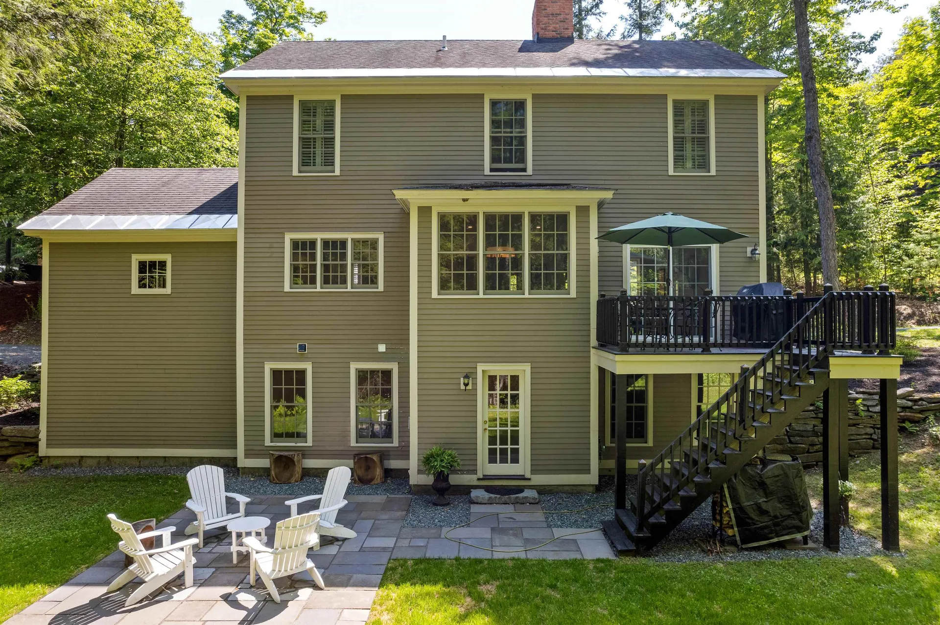 814 Noyes Lane Hartford VT 05059