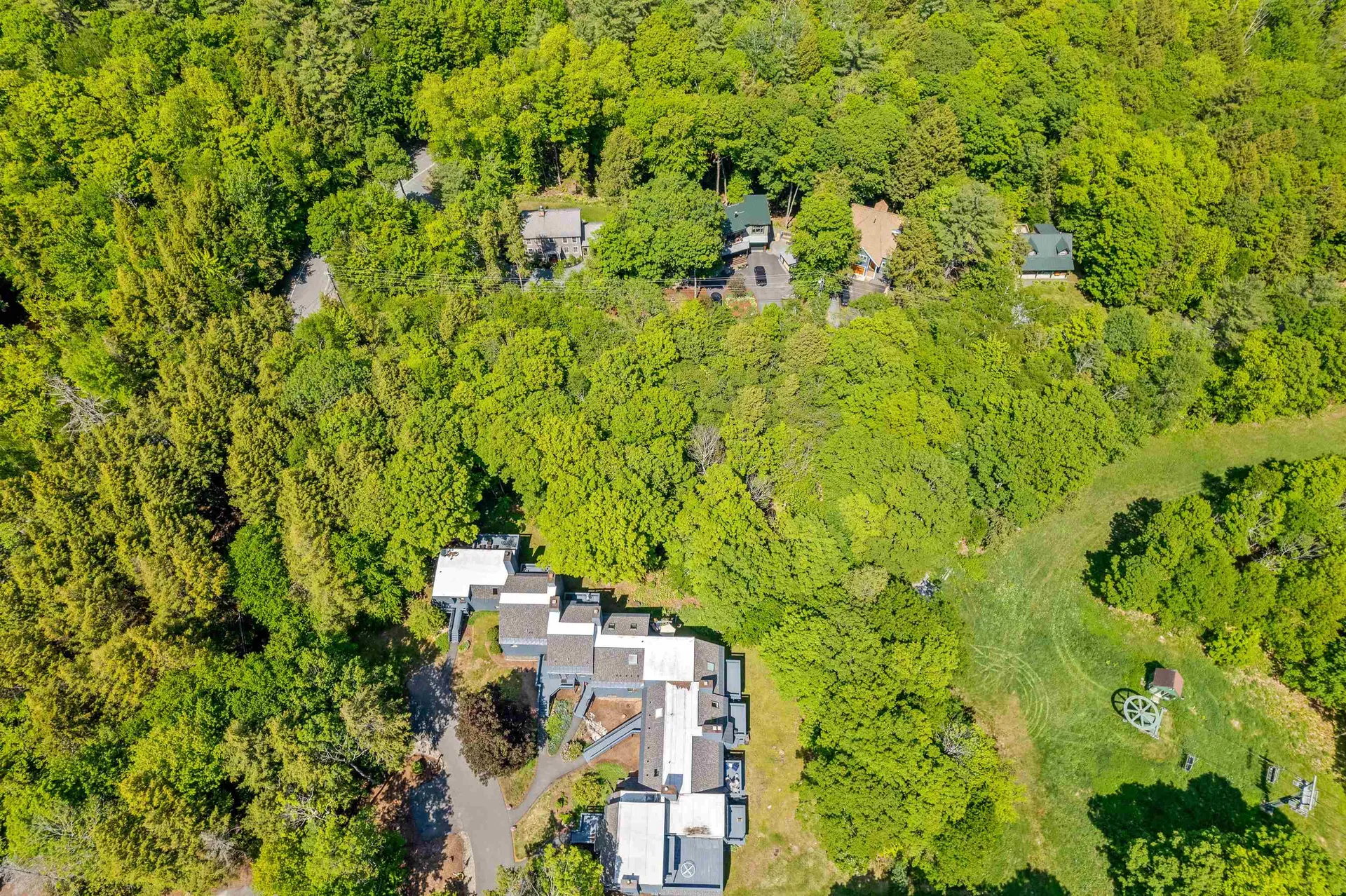 814 Noyes Lane Hartford VT 05059
