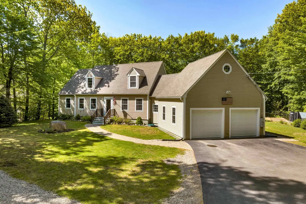 7 Pointe Sewall Road Wolfeboro NH 03894