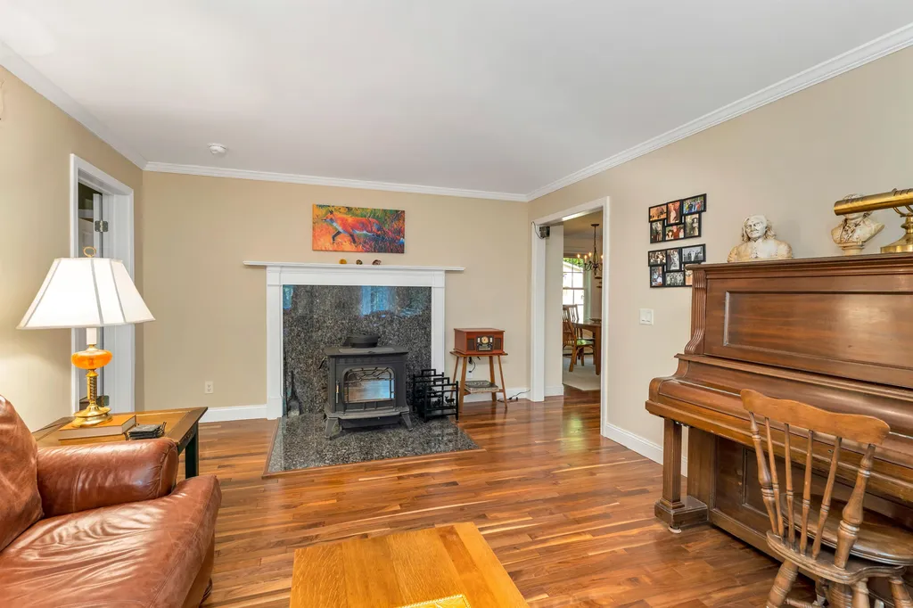7 Pointe Sewall Road Wolfeboro NH 03894