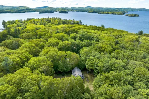7 Pointe Sewall Road Wolfeboro NH 03894
