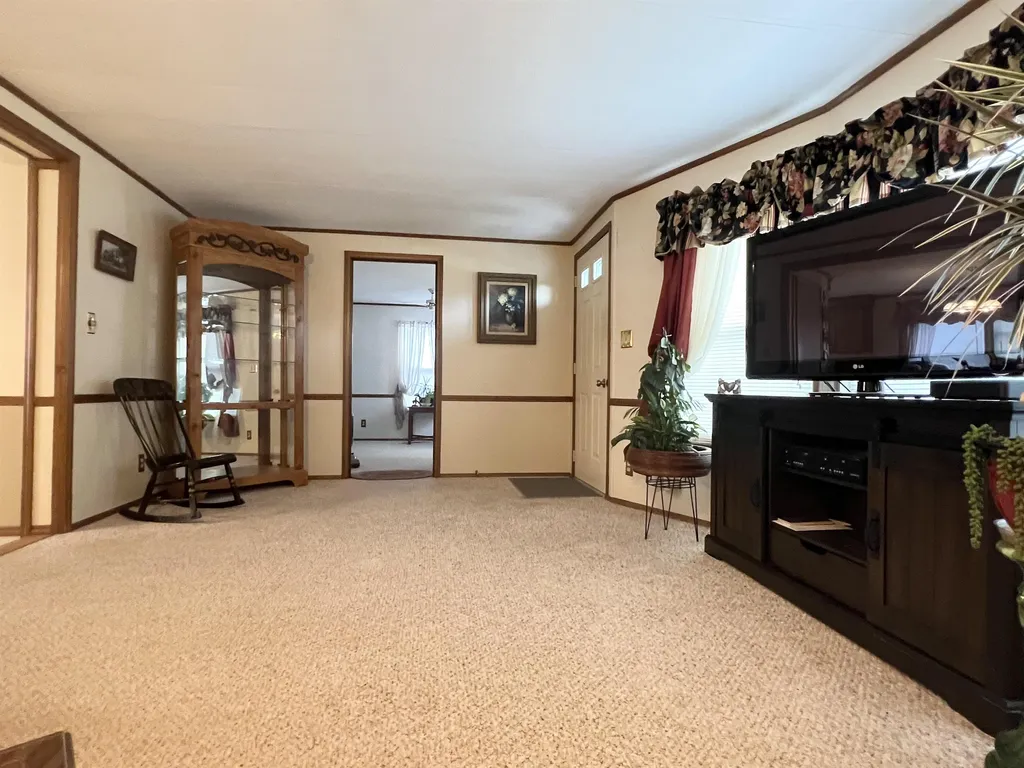 10 Popple Way Newport NH 03773