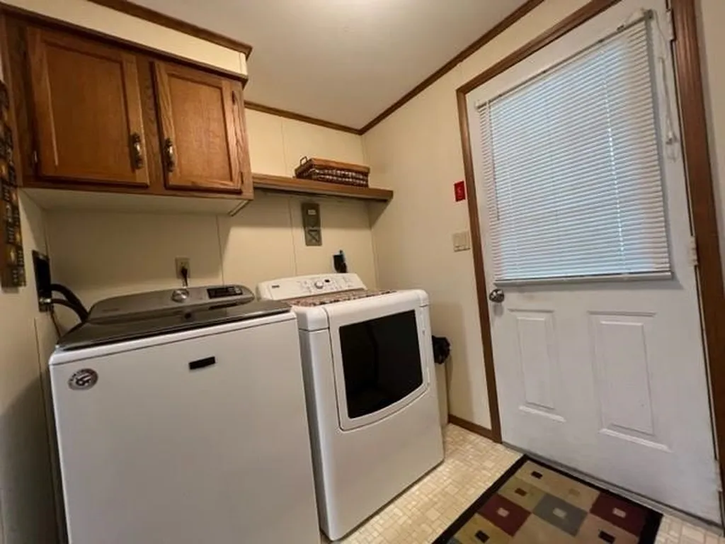 10 Popple Way Newport NH 03773
