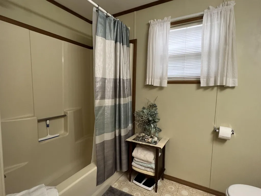 10 Popple Way Newport NH 03773
