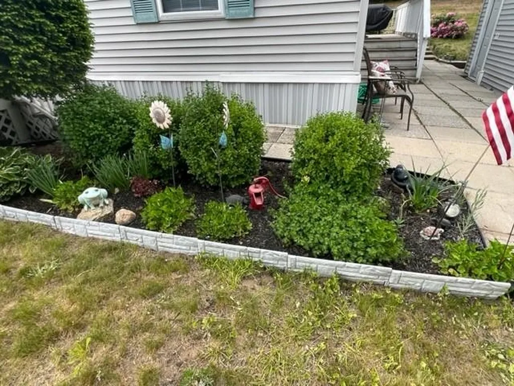 10 Popple Way Newport NH 03773