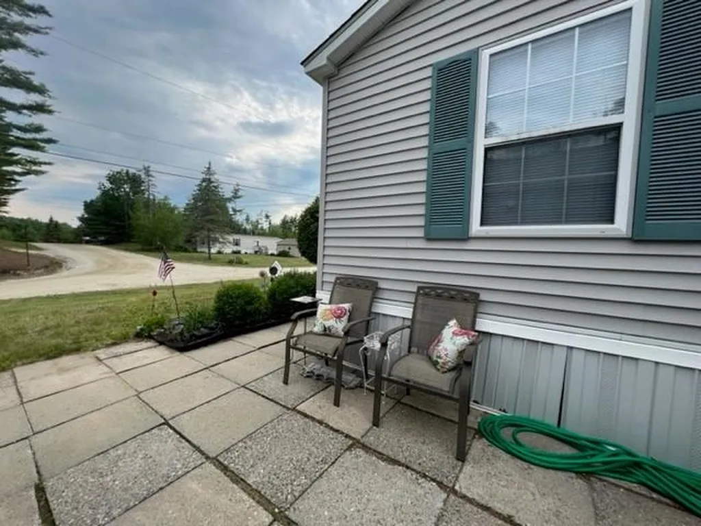 10 Popple Way Newport NH 03773