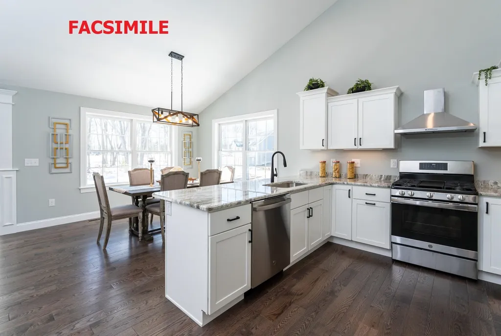73 Massie Circle Hudson NH 03051