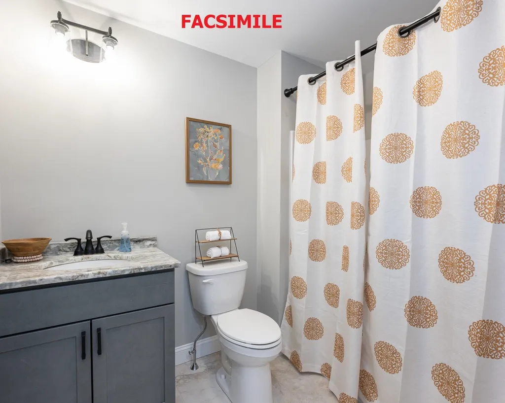 73 Massie Circle Hudson NH 03051
