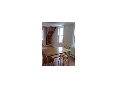 1 Chester Road Derry NH 03038