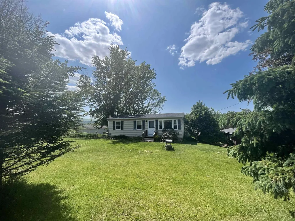 25 Preston Drive Northfield VT 05663