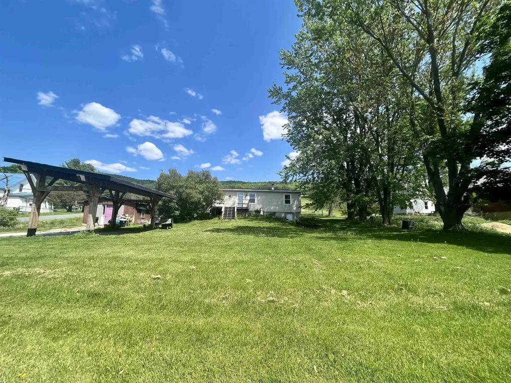 25 Preston Drive Northfield VT 05663