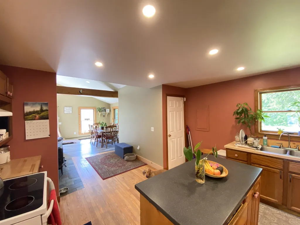 104 Mountain View Townshend VT 05353