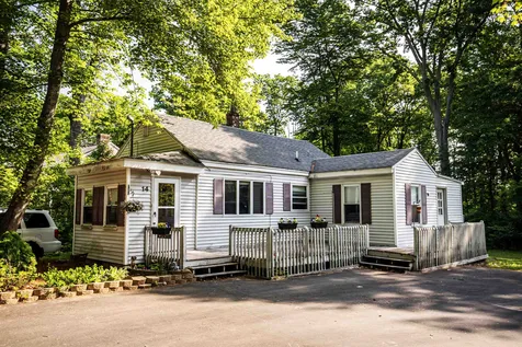 14 Canobie Avenue Salem NH 03079