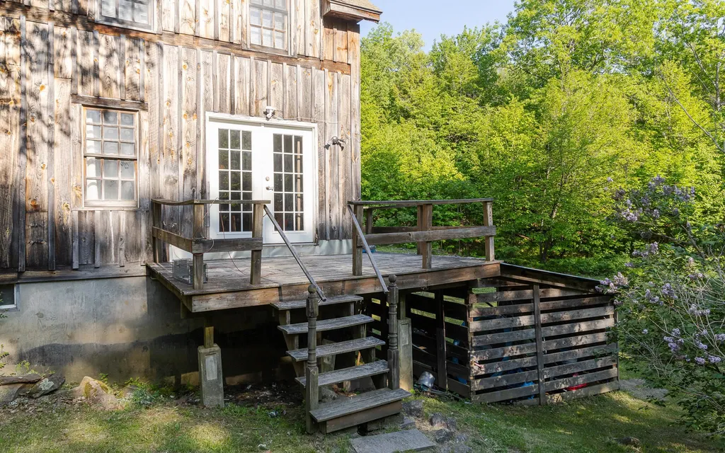 216 Sam Putnam Road Charlestown NH 03603
