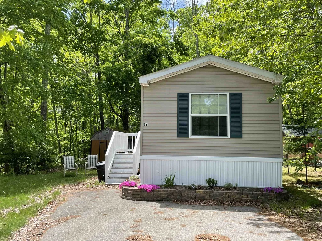 36 Evergreen Terrace Lee NH 03861