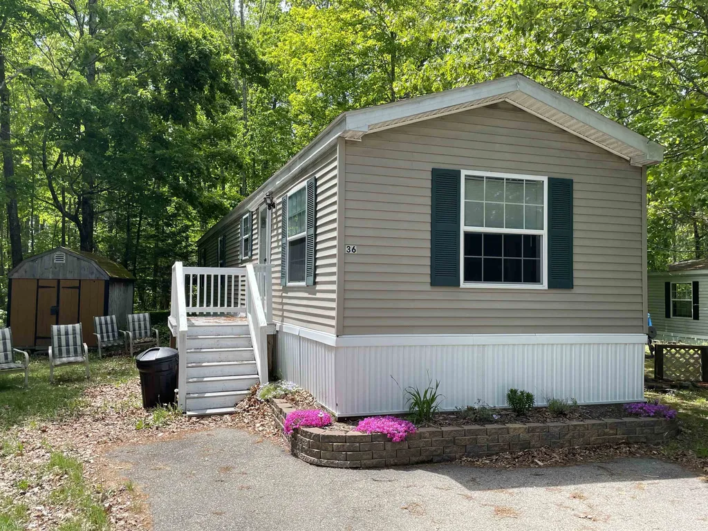 36 Evergreen Terrace Lee NH 03861