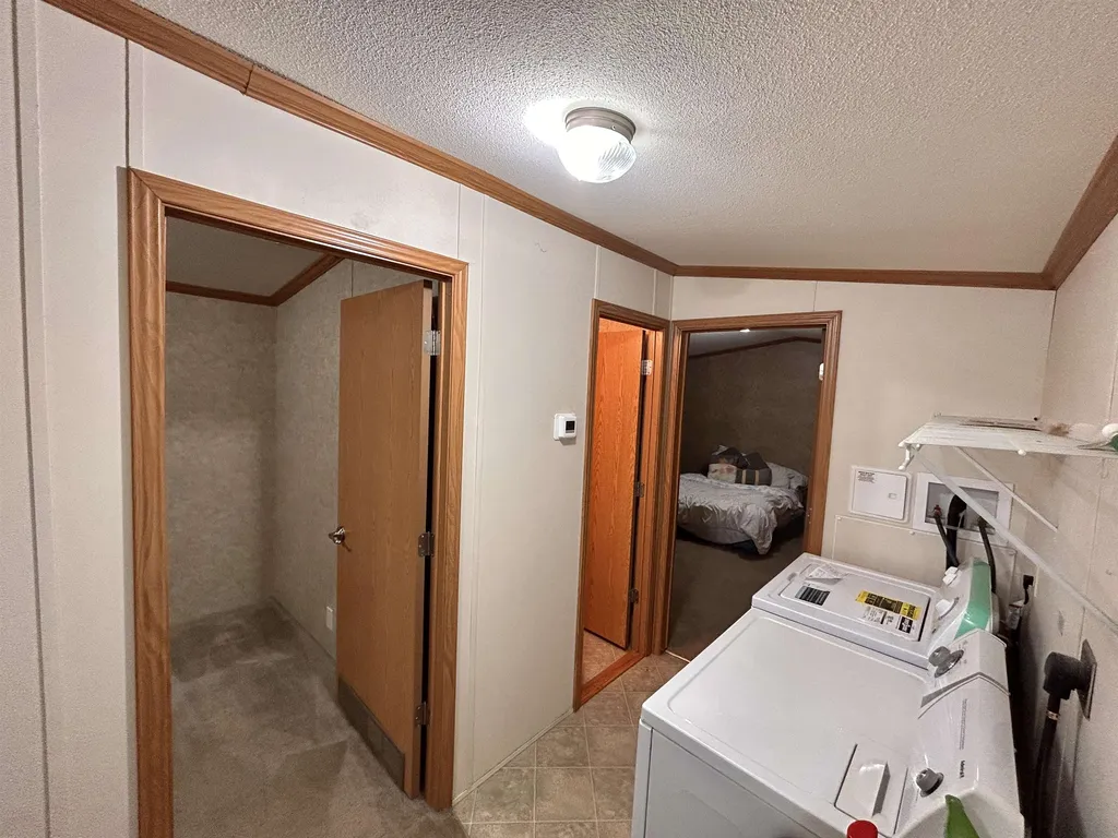 36 Evergreen Terrace Lee NH 03861