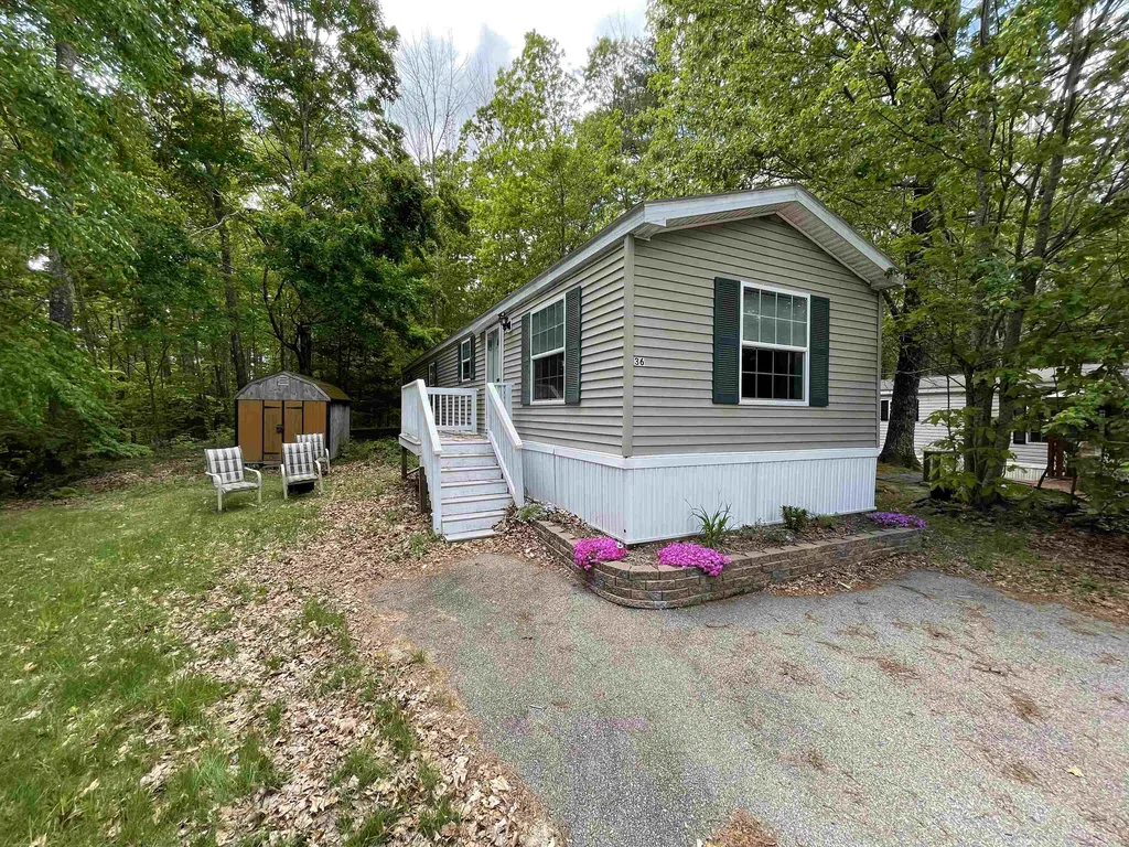 36 Evergreen Terrace Lee NH 03861