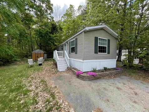36 Evergreen Terrace Lee NH 03861