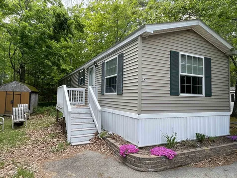36 Evergreen Terrace Lee NH 03861