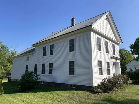 42 Brook Road Halifax VT 05358
