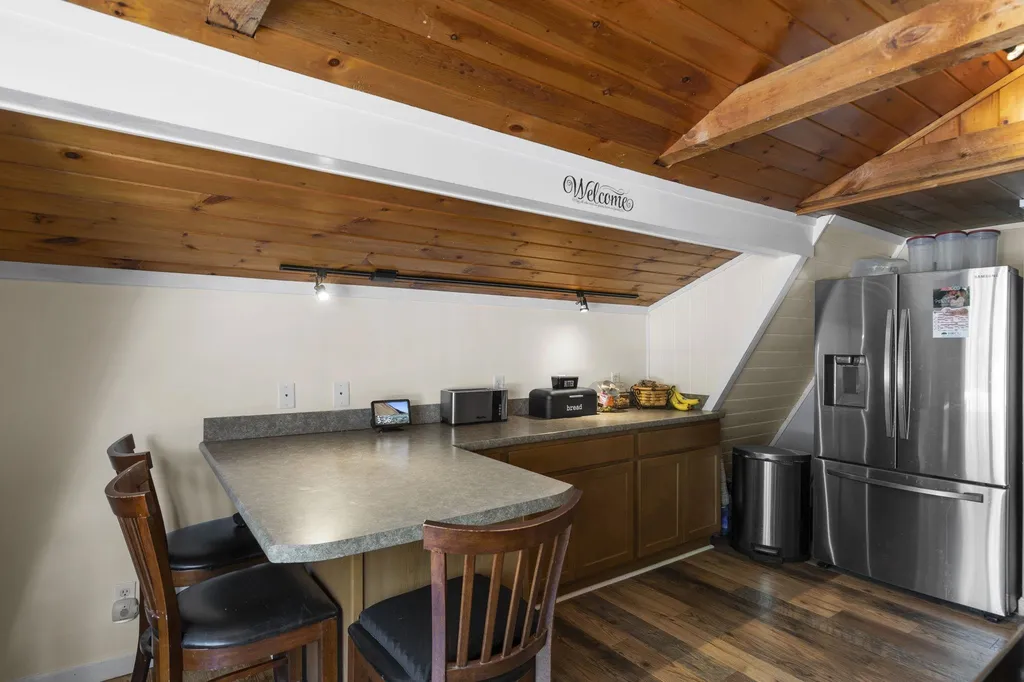 98 Greenhill Road Barrington NH 03825