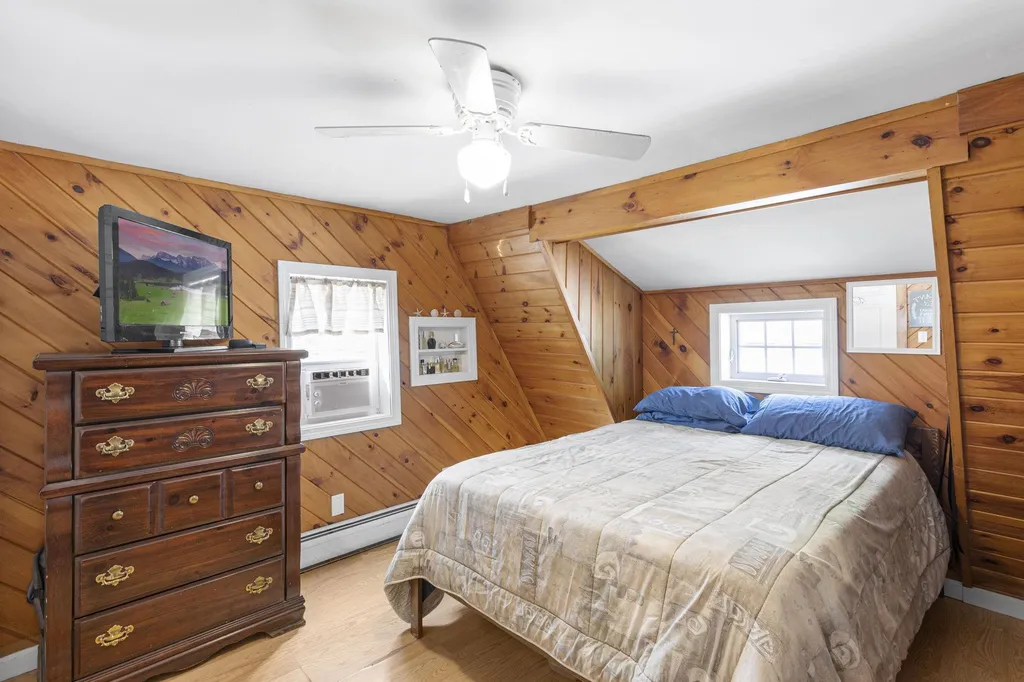 98 Greenhill Road Barrington NH 03825