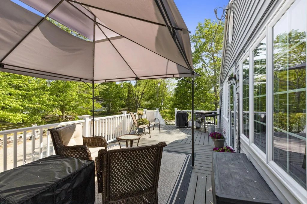 98 Greenhill Road Barrington NH 03825