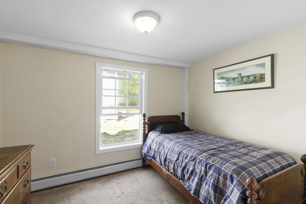 98 Greenhill Road Barrington NH 03825