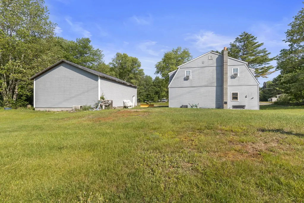 98 Greenhill Road Barrington NH 03825