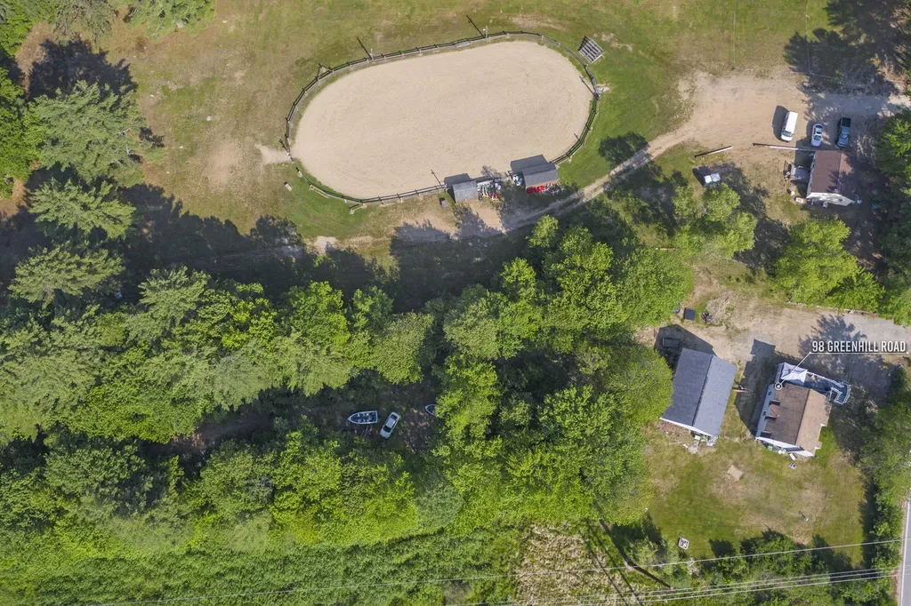 98 Greenhill Road Barrington NH 03825