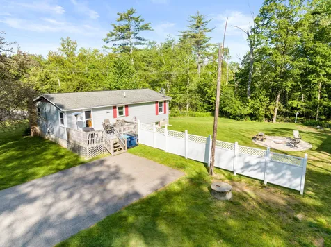 9 Horne Road Belmont NH 03220