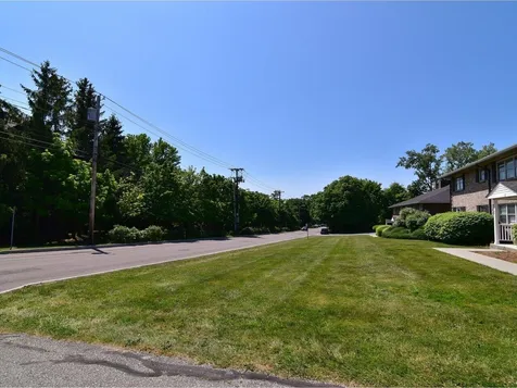 487 South Prospect Street Burlington VT 05401