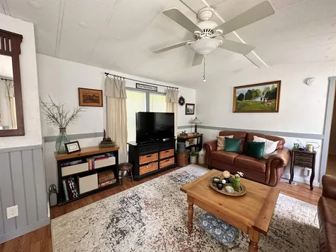 28 Hemlock Drive Tamworth NH 03886