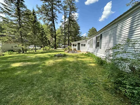 28 Hemlock Drive Tamworth NH 03886