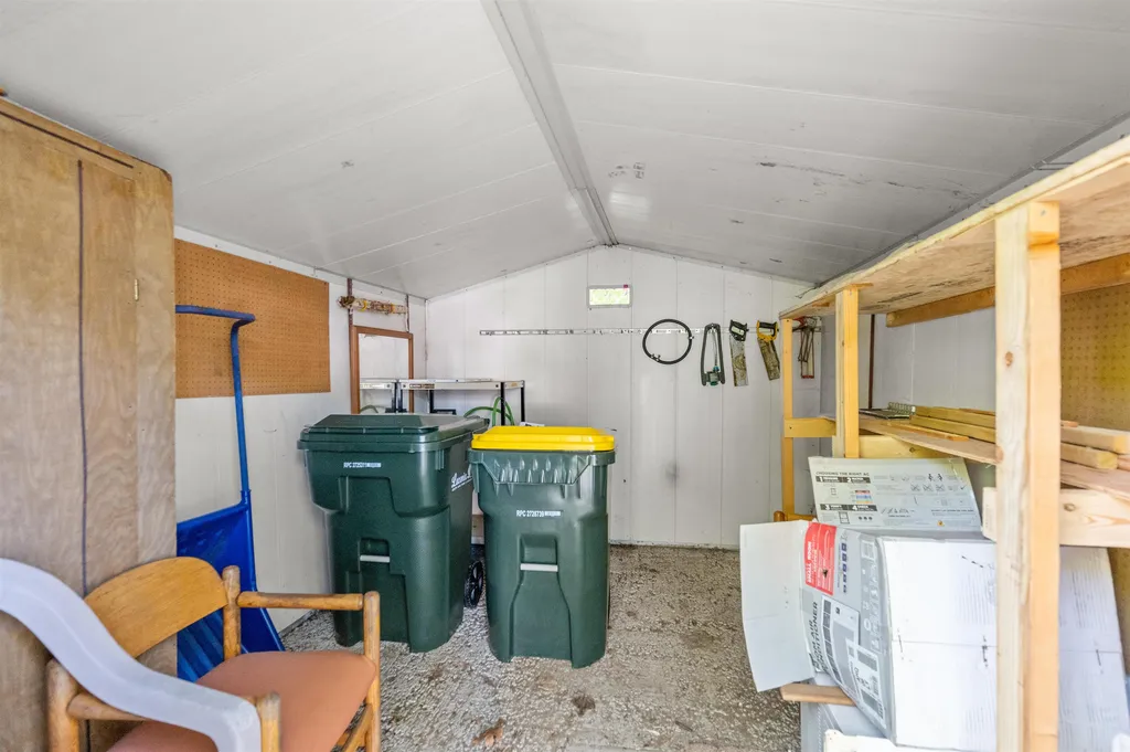 81 Winter Street Laconia NH 03246