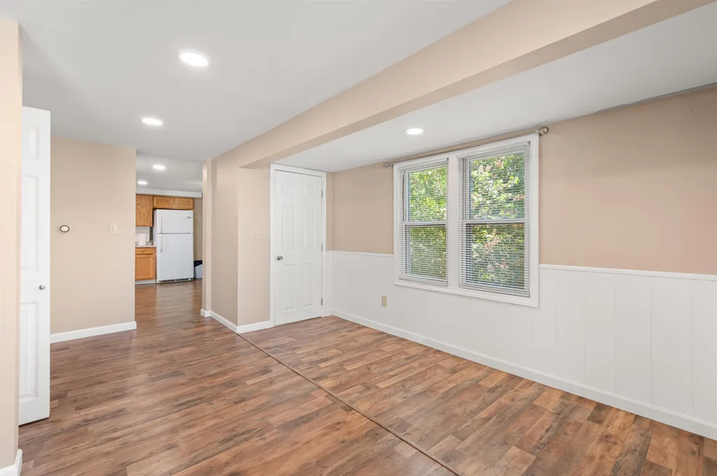 81 Winter Street Laconia NH 03246