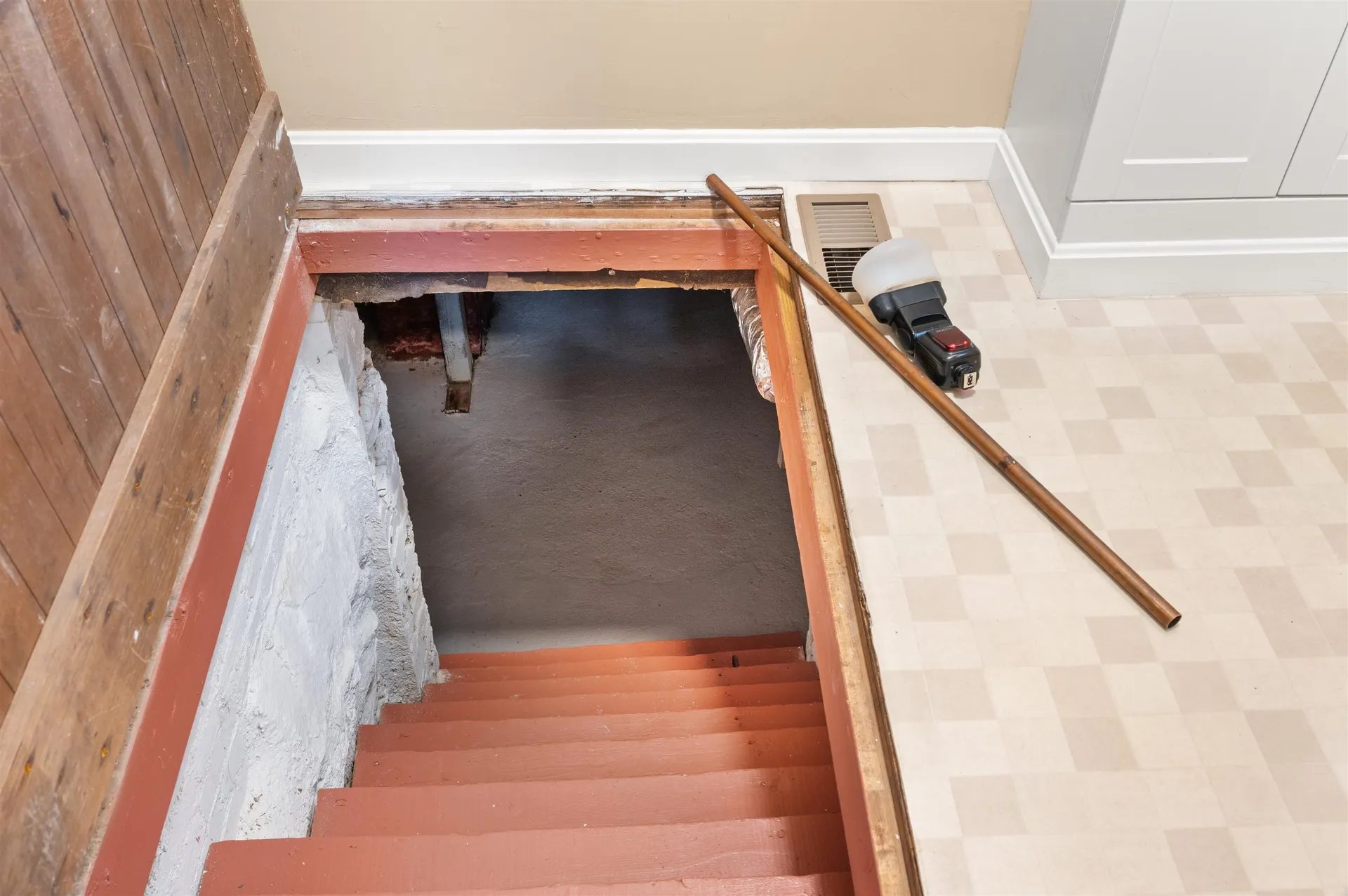 81 Winter Street Laconia NH 03246
