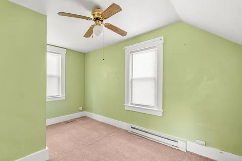 81 Winter Street Laconia NH 03246