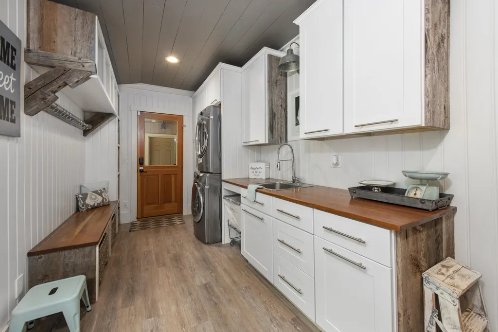 527 Mount Cardigan Road Alexandria NH 03222