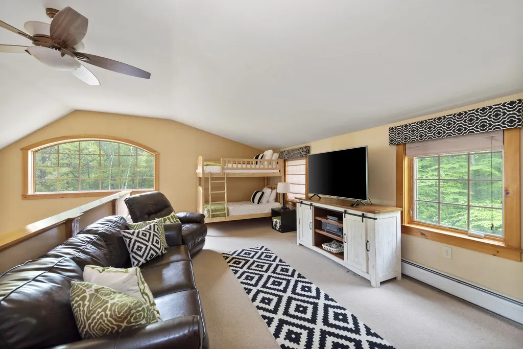 527 Mount Cardigan Road Alexandria NH 03222