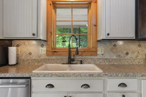 527 Mount Cardigan Road Alexandria NH 03222