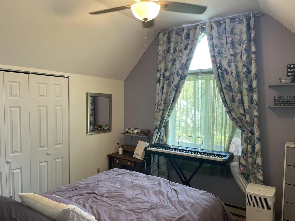 14 Marsten Lane Enfield NH 03748