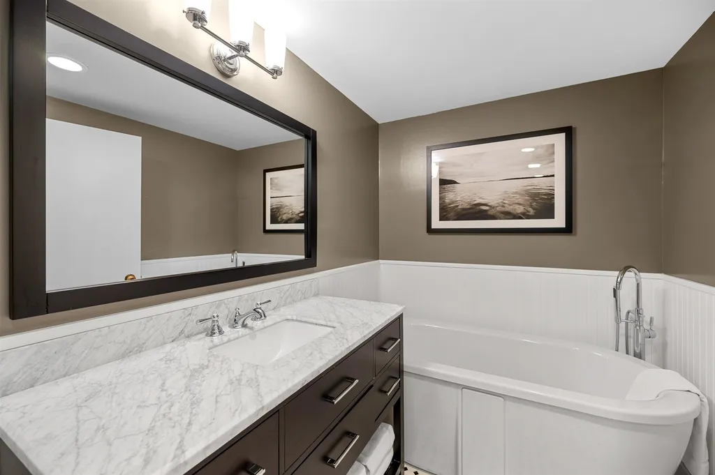 329 Topnotch Drive Stowe VT 05672