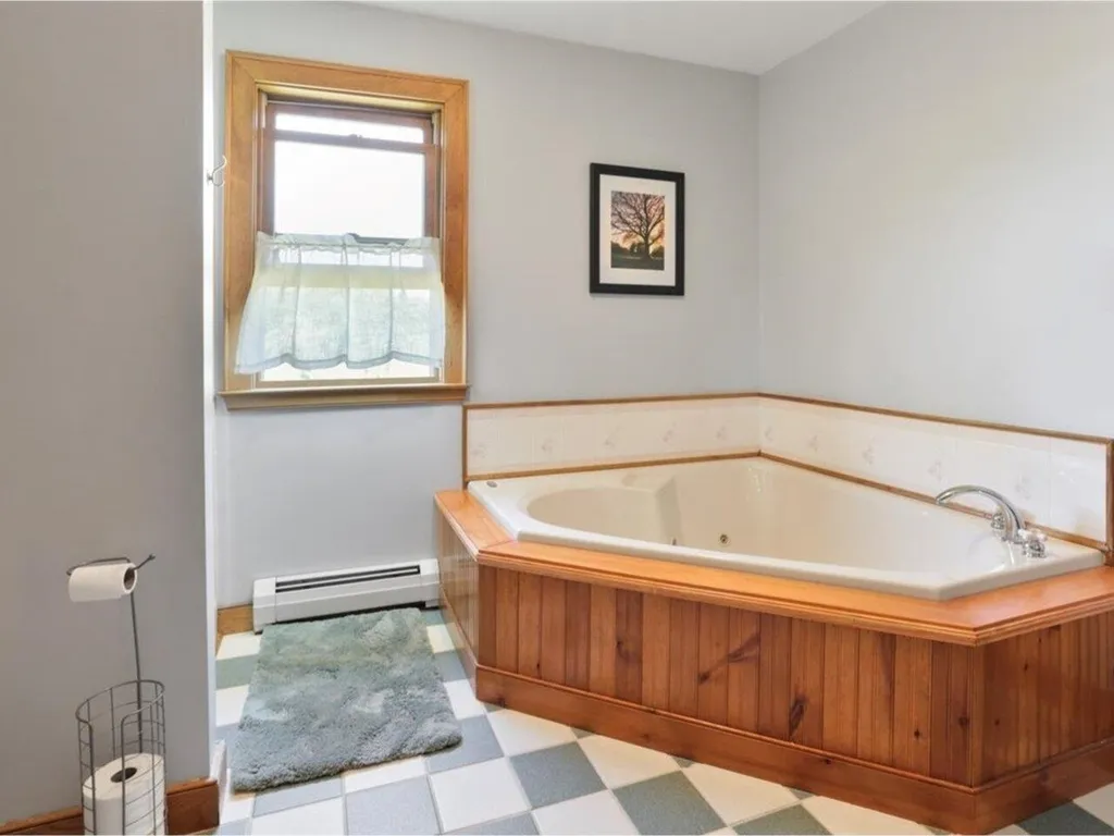 2255 Vt Route 128 Westford VT 05494