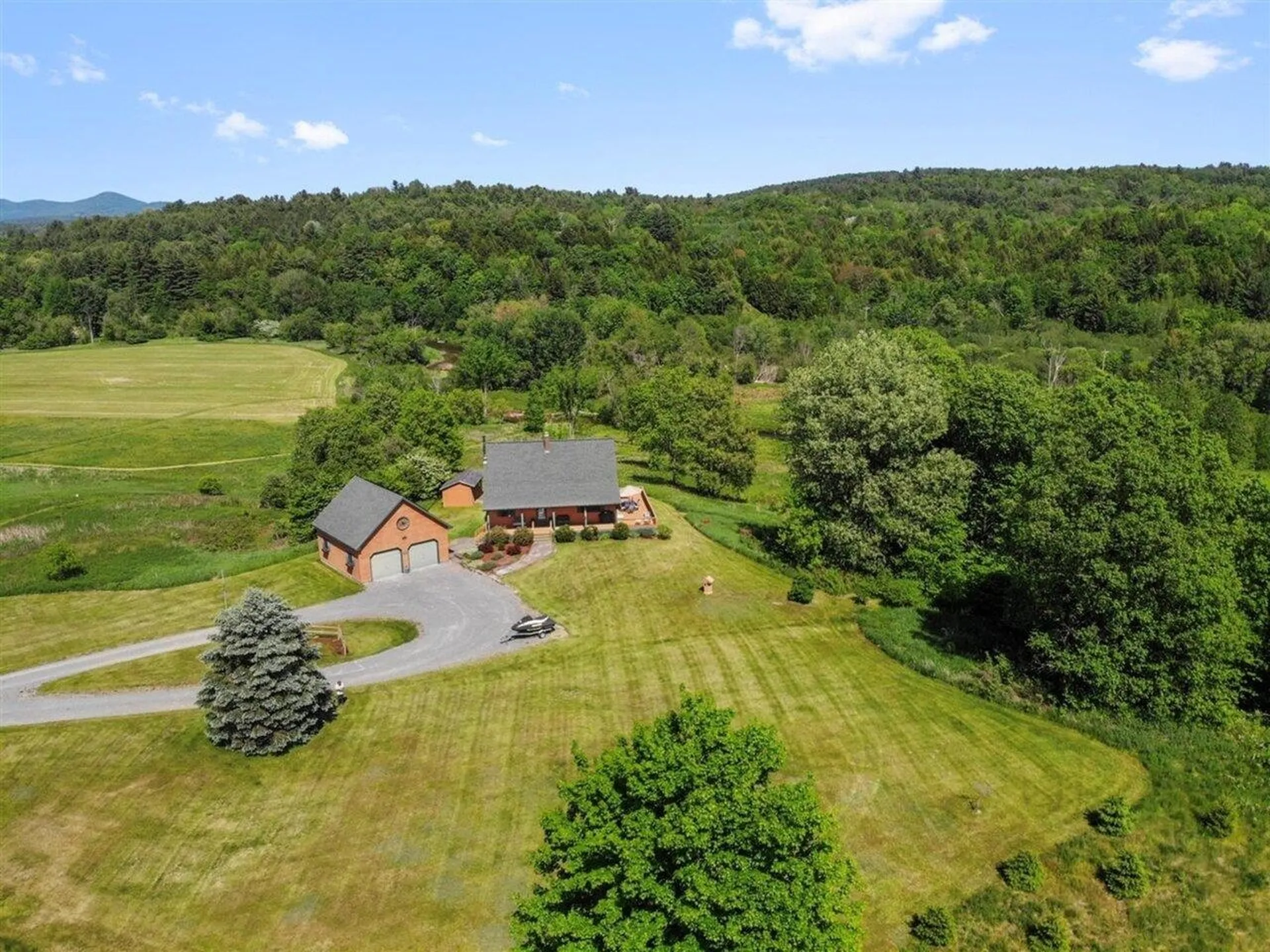 2255 Vt Route 128 Westford VT 05494